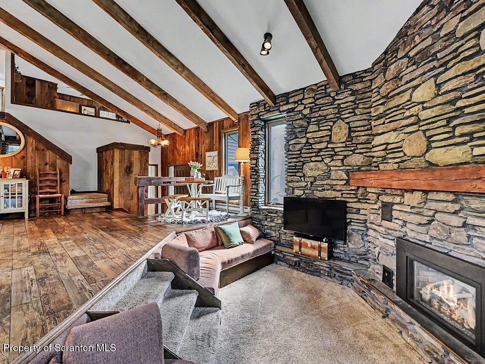 719 Scott Rd, Clarks Summit, PA 18411 | Zillow