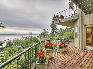 5901 Atlas Pl SW, Seattle, WA 98136