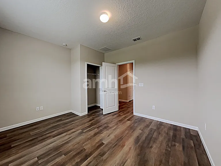 109 Stone Arbor Ln — Photo 12