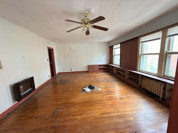 2nd image of 1145 E 50th St
