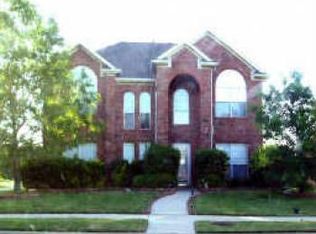 4032 Creek Valley Blvd, Carrollton, TX 75010