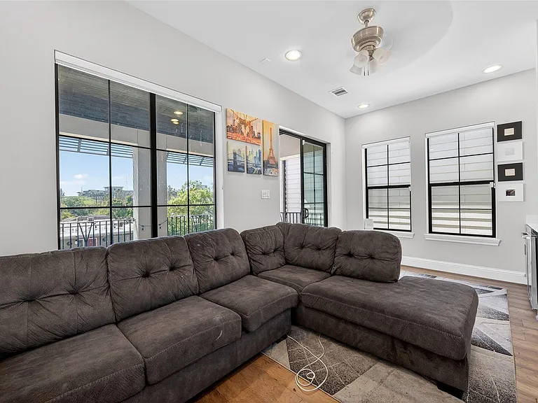 4744 Aftonshire Dr — Photo 23