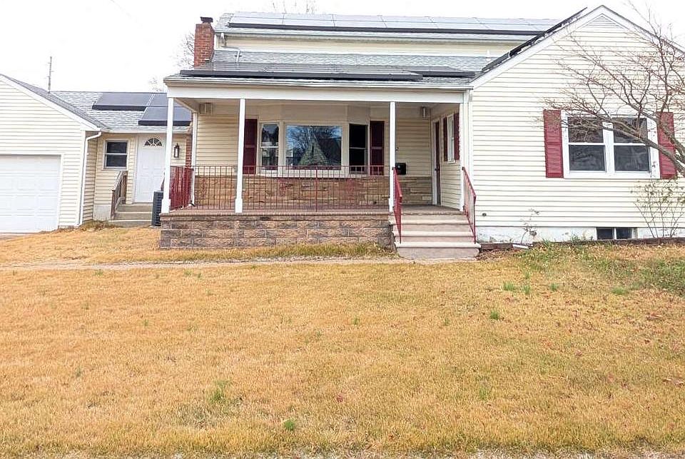 1st image of 12 Godfrey Dr