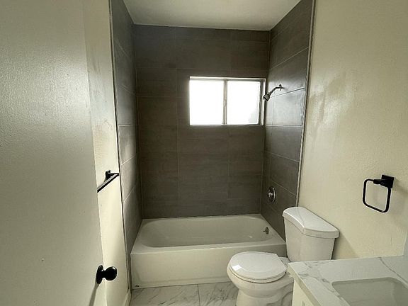 4th image of 1345 Felspar St #4