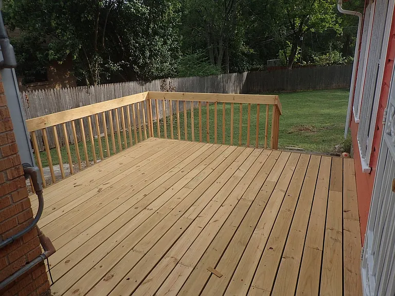 6340 Parkdale Dr — Photo 17