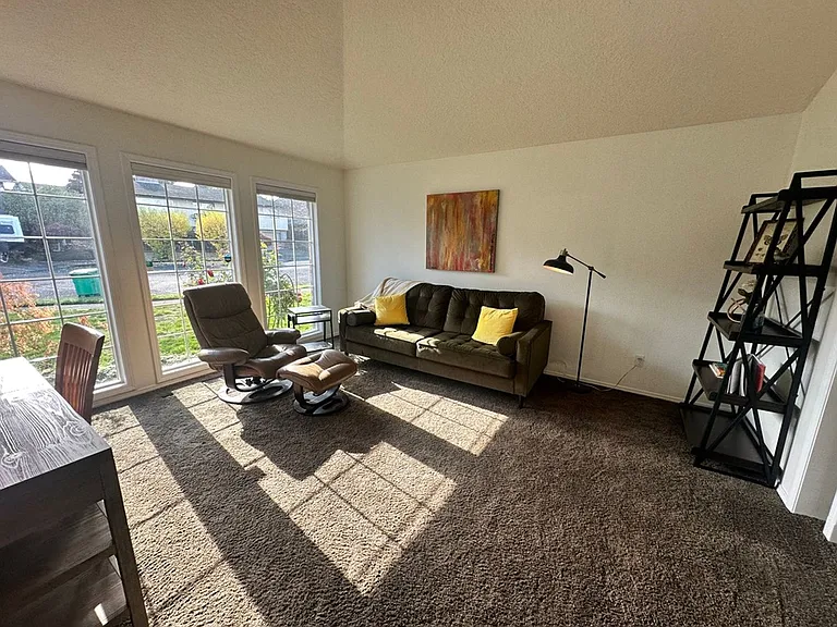 14441 NE Morris Ct — Photo 37