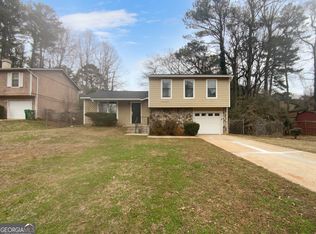 3850 Wood Path Dr, Stone Mountain, GA 30083