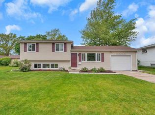 1515 Vernerlee Ln, South Bend, IN