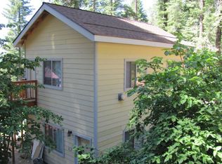 7431 Henness Ridge Rd, Yosemite National Park, CA 95389