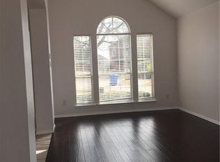9209 Norwich Ct, Rowlett, TX 75088