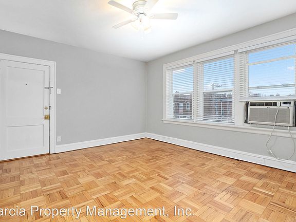 4th image of 3821 S Kingshighway Blvd APT 8
