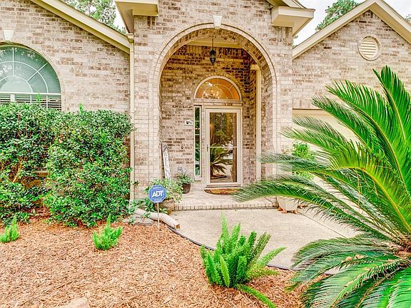2nd image of 511 Mesquite Dr
