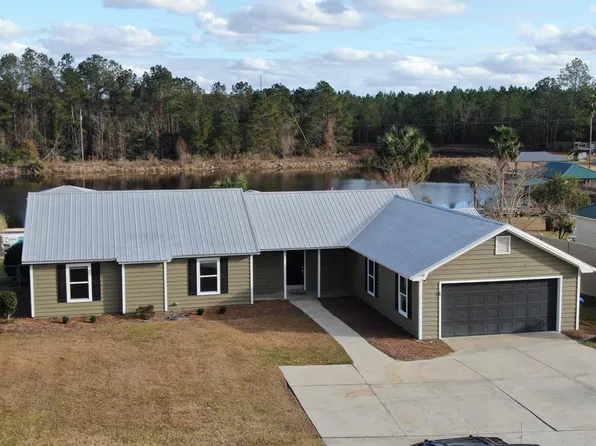 127 Joyce Dr, Douglas, GA 31535