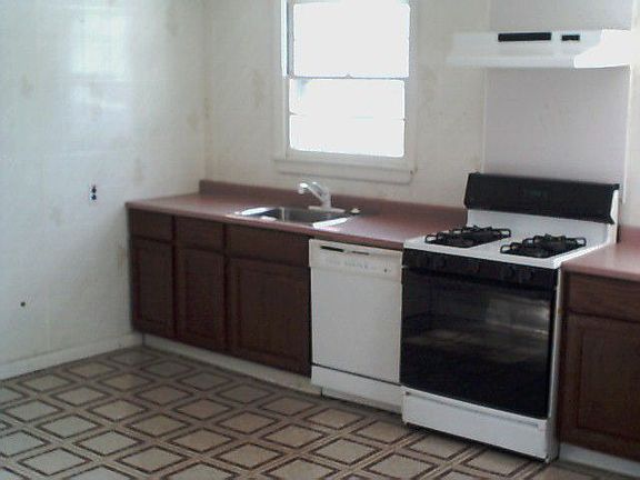 Lots of room and counter space