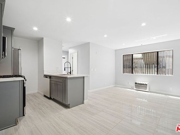 5th image of 852 N Bunker Hill Ave APT 105