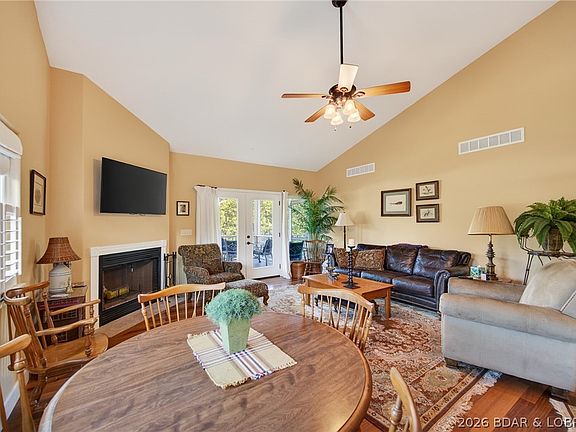 5th image of 724 Nautica Rd