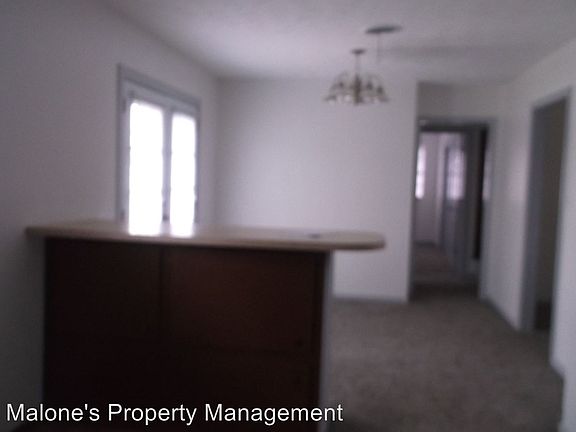 4th image of 4433 Woodedge Dr