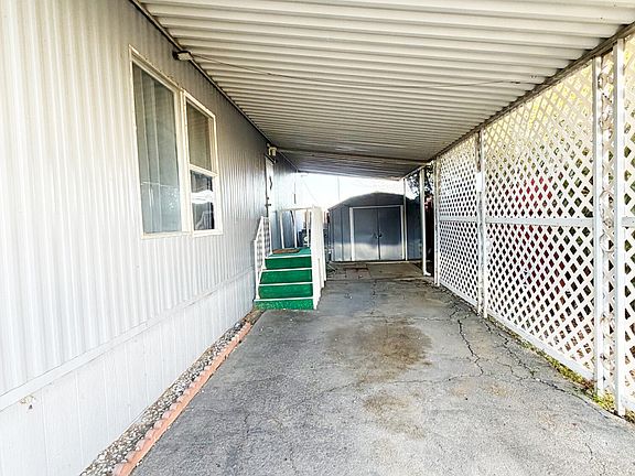 2nd image of 5711 Columbia Way Space 23
