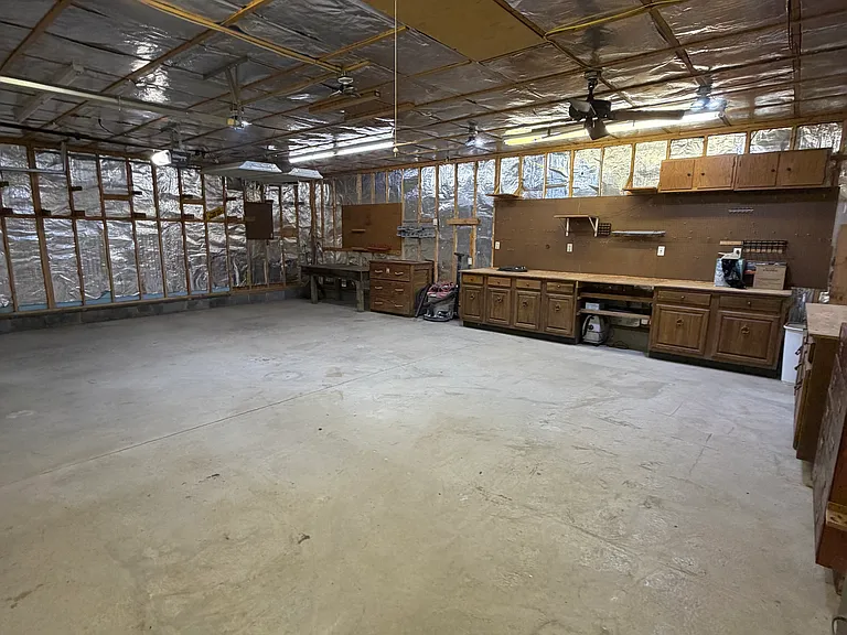 4309 Gladewater Rd — Photo 32