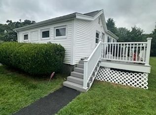 33 Grandview Rd, Haverhill, MA 01832