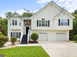 330 Paradise Dr, Douglasville, GA 30134