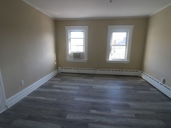 40 Mitchell St #2