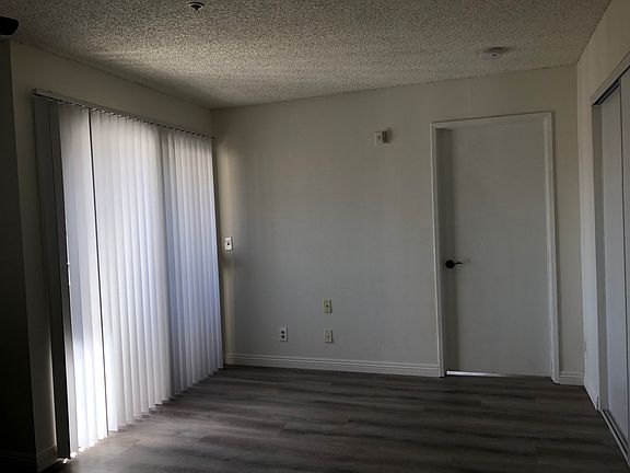 3rd image of 5526 Carlton Way APT 307