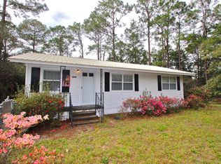 177 Twin Lakes Dr, Defuniak Springs, FL 32433