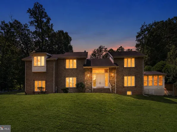 10320 Glen Rd, Potomac, MD 20854