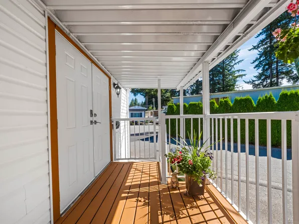 24330 Fraser Hwy #20, Langley, BC V2Z 1N2