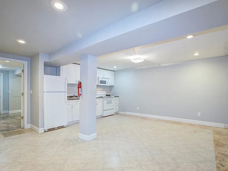 3414 Warder St NW #BASEMENT — Photo 3