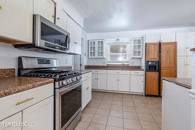 1st image of 5100 Sandra Dr