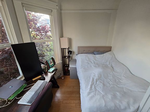 2nd image of 54 Langton St #2