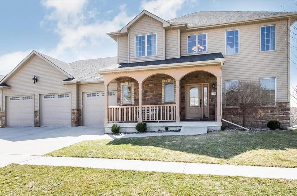 1st image of 2722 Clayton Dr