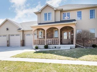 2722 Clayton Dr, Ames, IA 50010