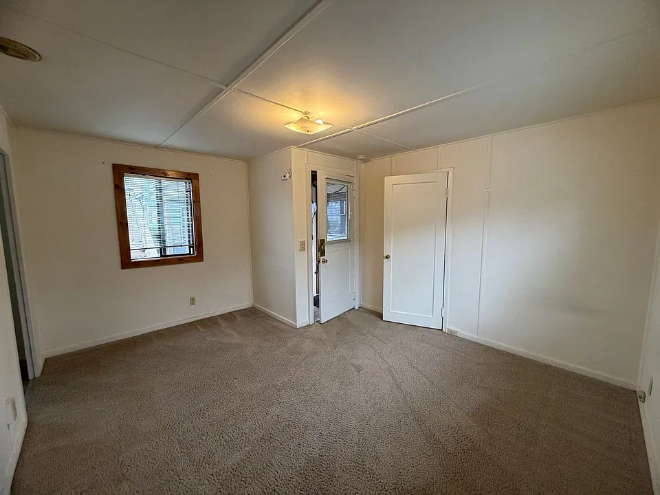480 Bonita St