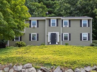 17 Wadsworth Rd, Shrewsbury, MA 01545