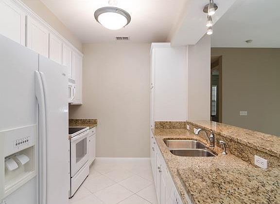 4th image of 8000 Via Sardinia Way Unit 201