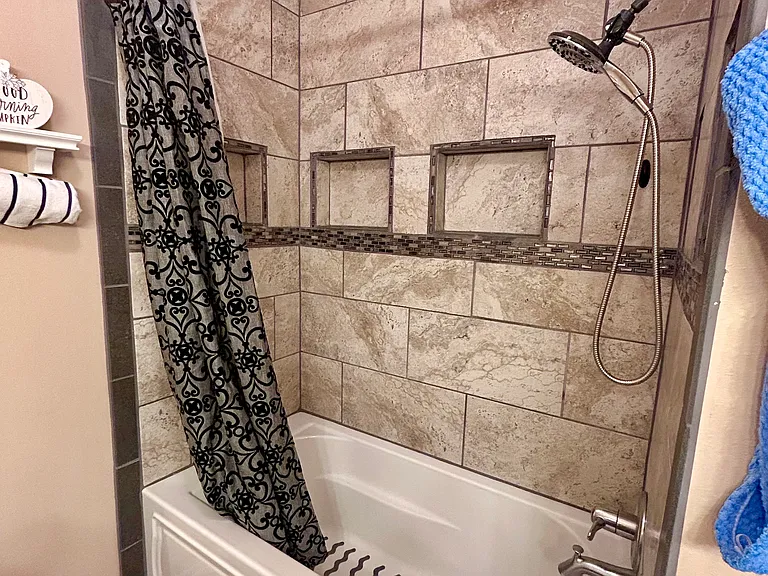 4110 Little Crown Ln — Photo 9