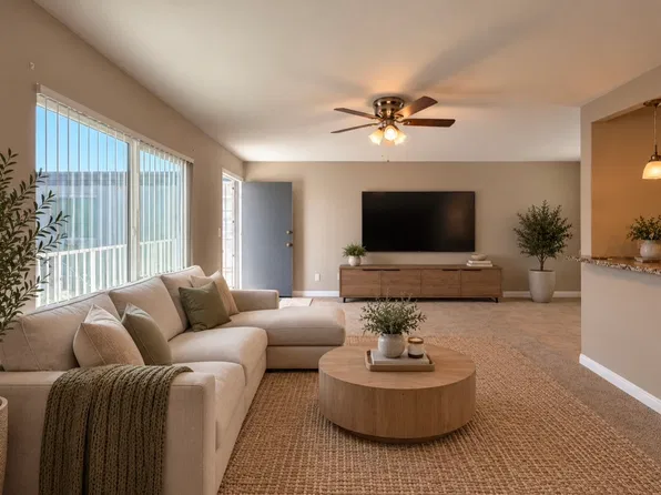 4590 Date Ave APT 10, La Mesa, CA 91941
