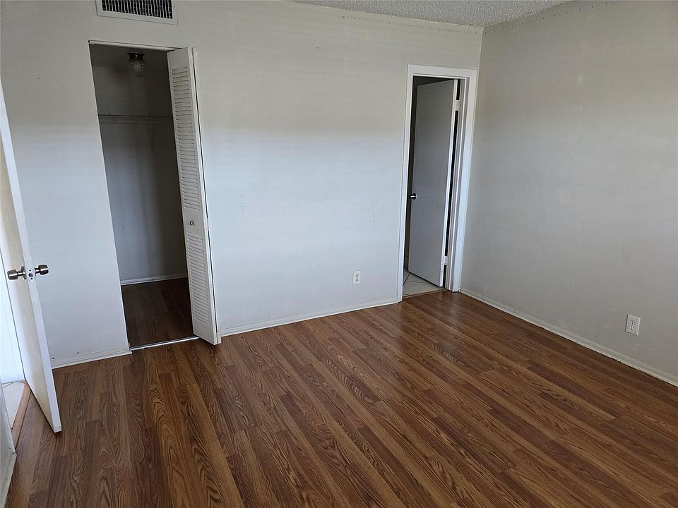 1st image of 7925 Colony Circle #205