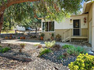 2198 Leona Dr, Cambria, CA 93428