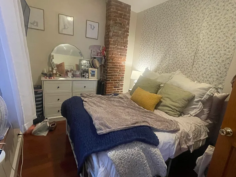 59 Myrtle St #5 — Photo 17