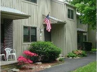 196 Shagbark Dr, Derby, CT 06418