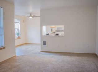 18663 SW McClarey Dr APT 25, Beaverton, OR