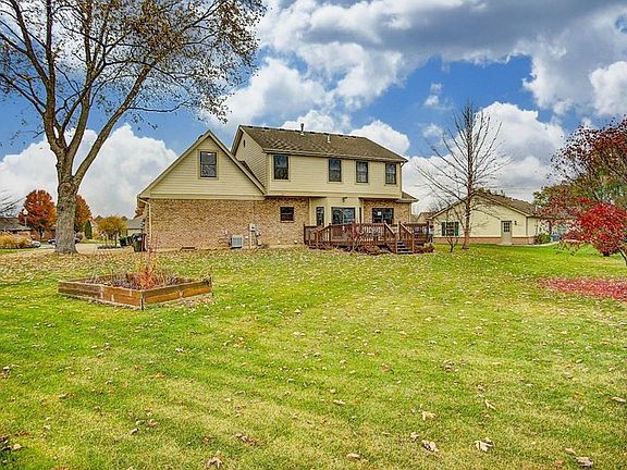 2nd image of 108 Margarets Run Ct