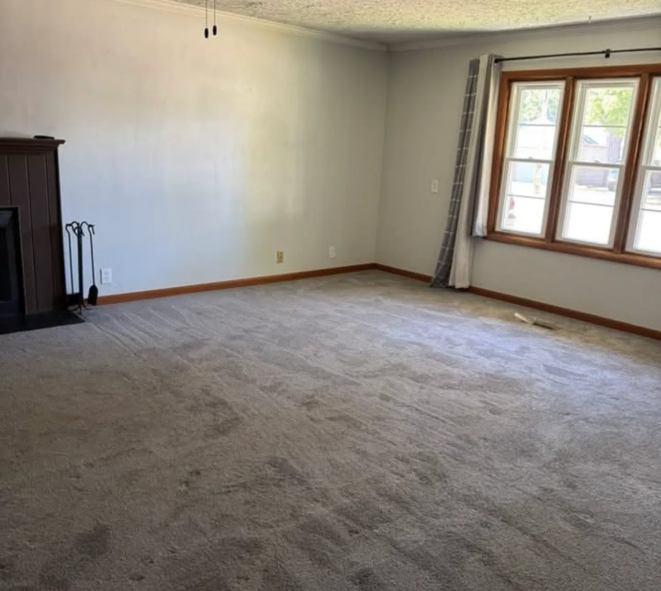 3 bed, 1350 sqft, $1,950 — Photo 4