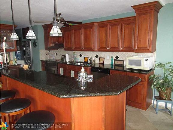 3rd image of 3233 NE 32nd Ave APT 1102
