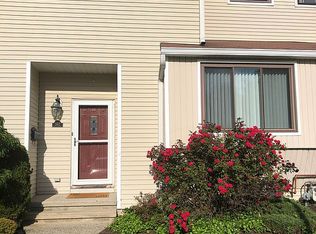 362 Middlewood Rd, Middletown, NJ 07748