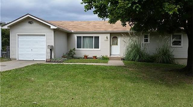 1st image of 5160 Douglas Ave